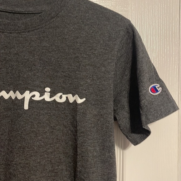 Champion short sleeve grey shirt size kids large NWOT - Picture 3 of 8